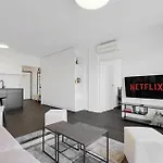 Urban White Oasis In Centre Апартаменты Братислава