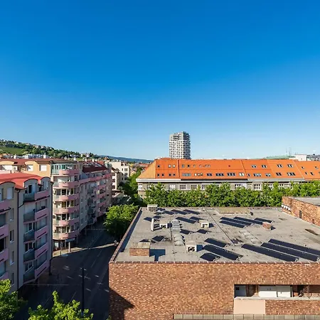 Urban White Oasis In Centre Apartmán