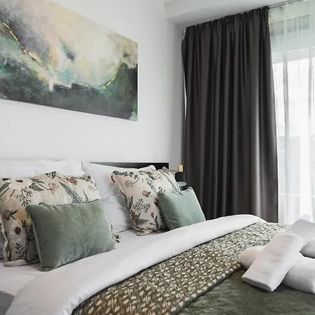 Urban White Oasis In Centre