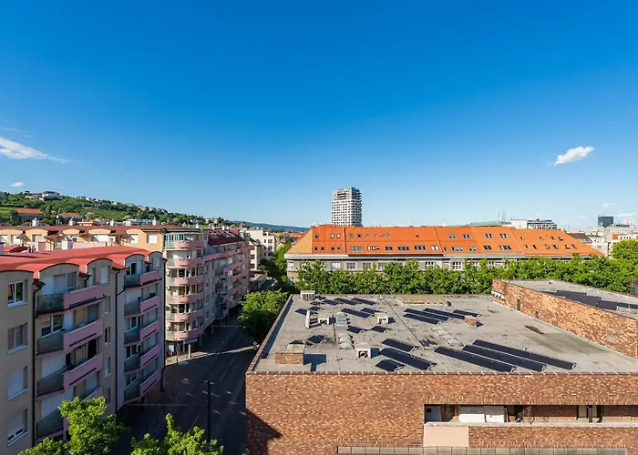 Urban White Oasis In Centre شقة