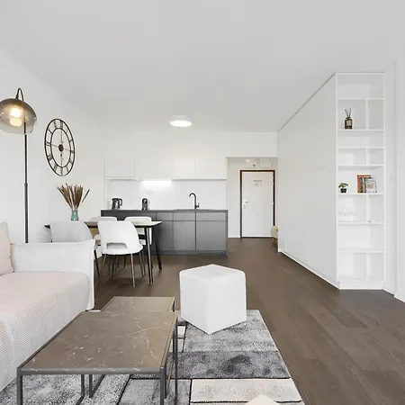 Lejlighed Urban White Oasis In Centre